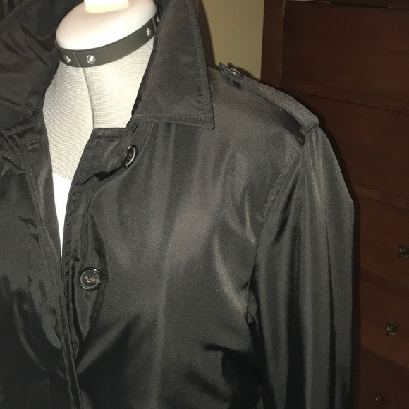 ❤️❤️Prada lightly padded nylon trench coat - Picture 9 of 11